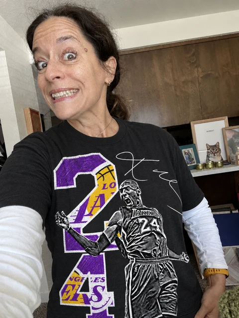 Real customer wearing the KOBE BRYANT tee