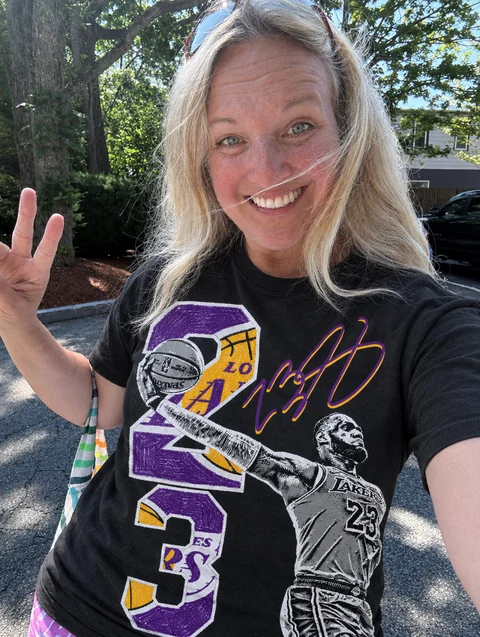 Real customer wearing the LEBRON JAMES tee